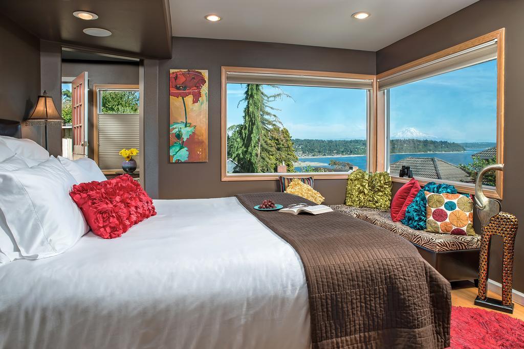 Three Tree Point Bed And Breakfast Burien ภายนอก รูปภาพ